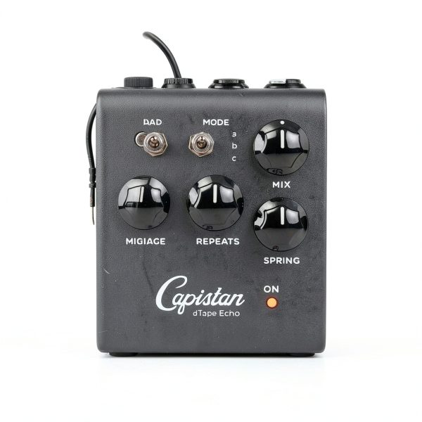 El Capistan dTape Echo Pedal Guitar USB-C Reverb-3